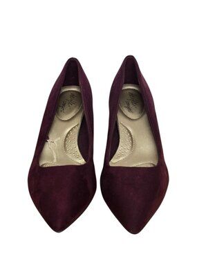 Dexflex Comfort Shoes Burgandy Faux Suede Pointed Toe Kitten Heel Pumps Size 9.5